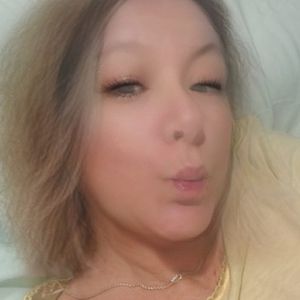 Meet your Posher, Beverly